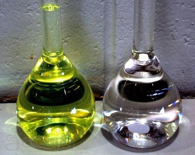 Газовый конденсат светлый.
